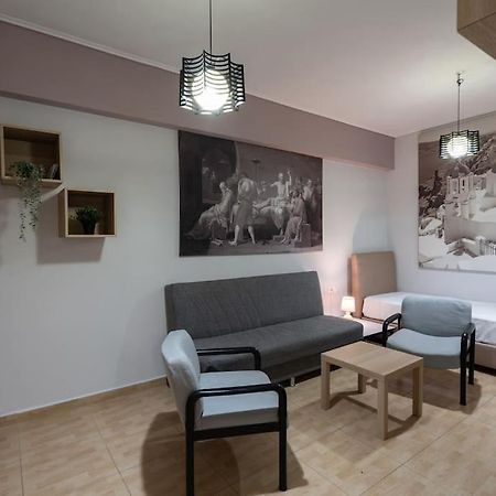 Metaxourgio 2Nd Floor Apartment Athena Bagian luar foto