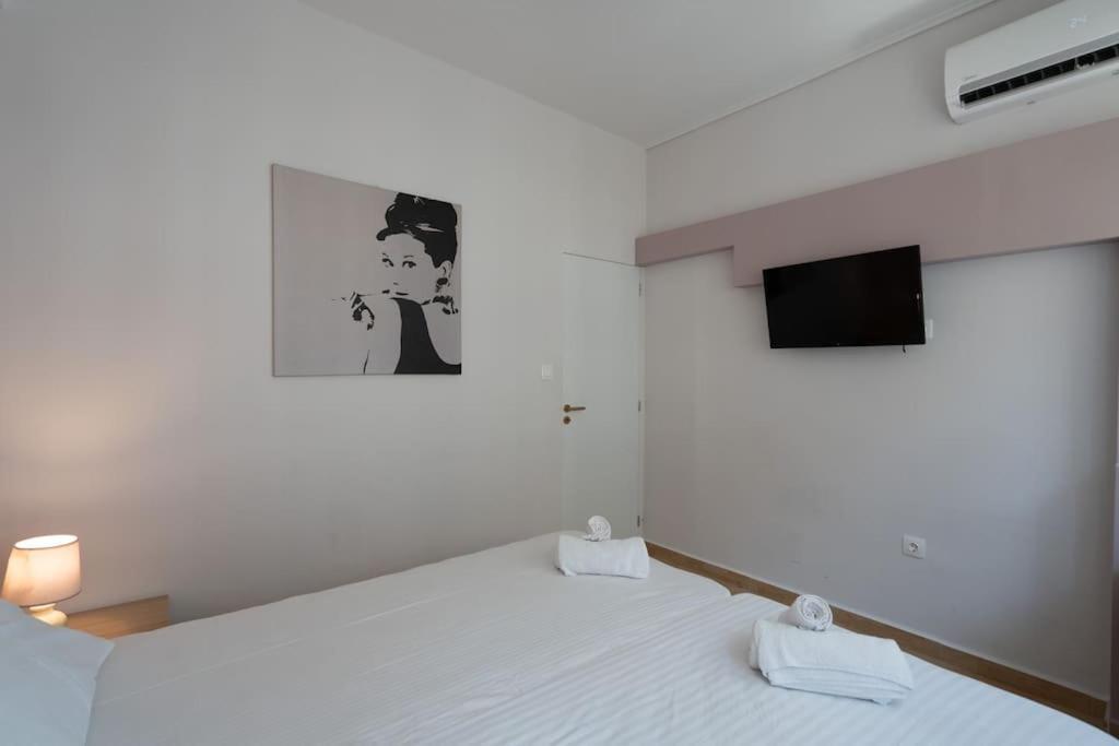 Metaxourgio 2Nd Floor Apartment Athena Bagian luar foto